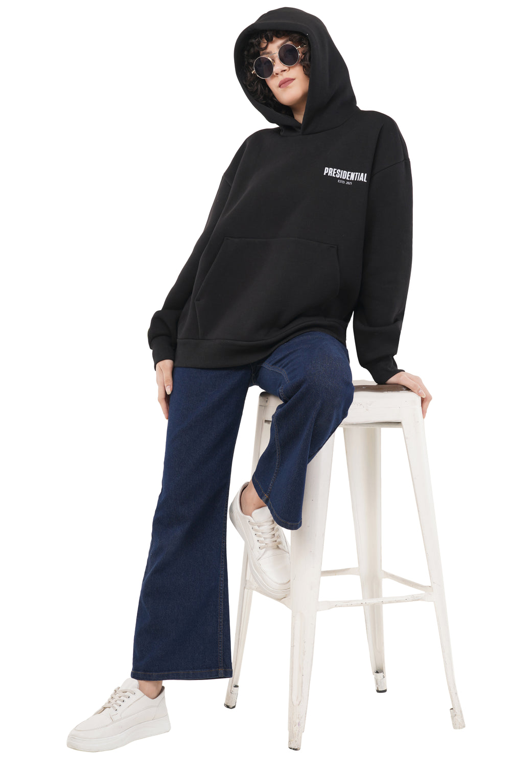 OVERSIZED BLACK HOODIE WOMEN