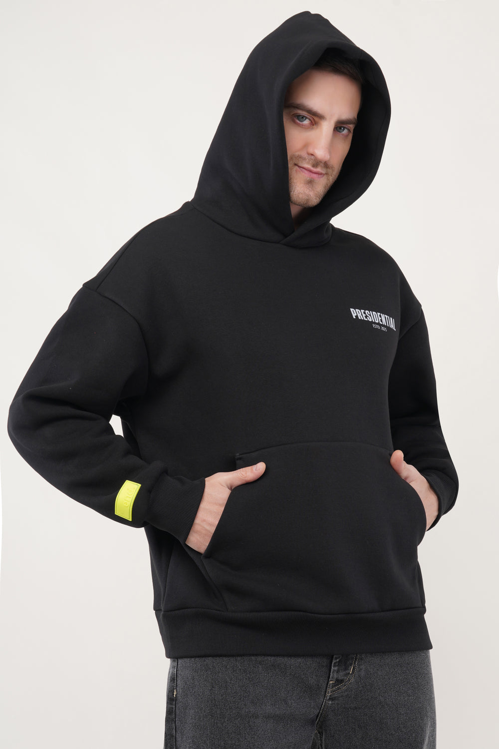 OVERSIZED BLACK HOODIE MEN