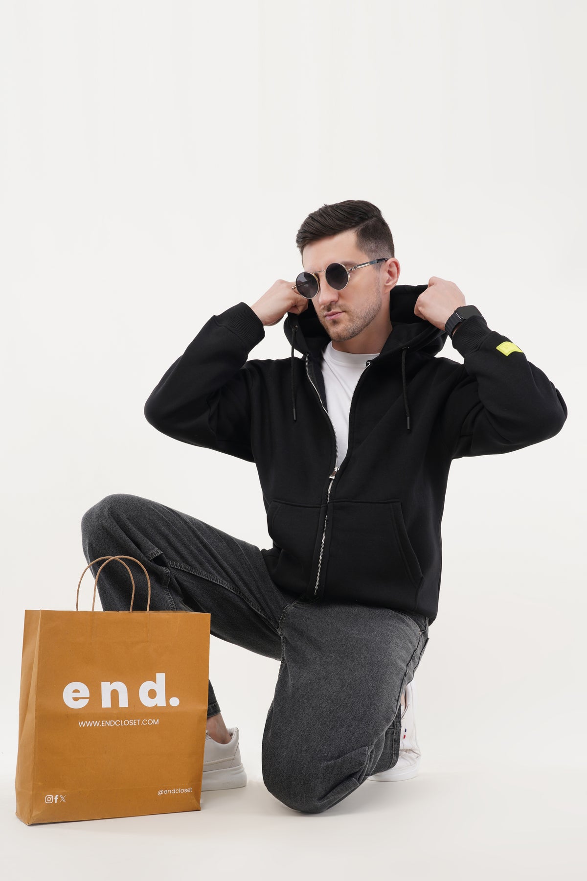 OVERSIZED BLACK ZIP HOODIE MEN