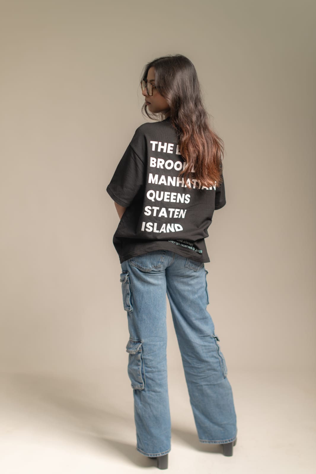 Women’s Boxy Fit Oversized T-Shirt – Black