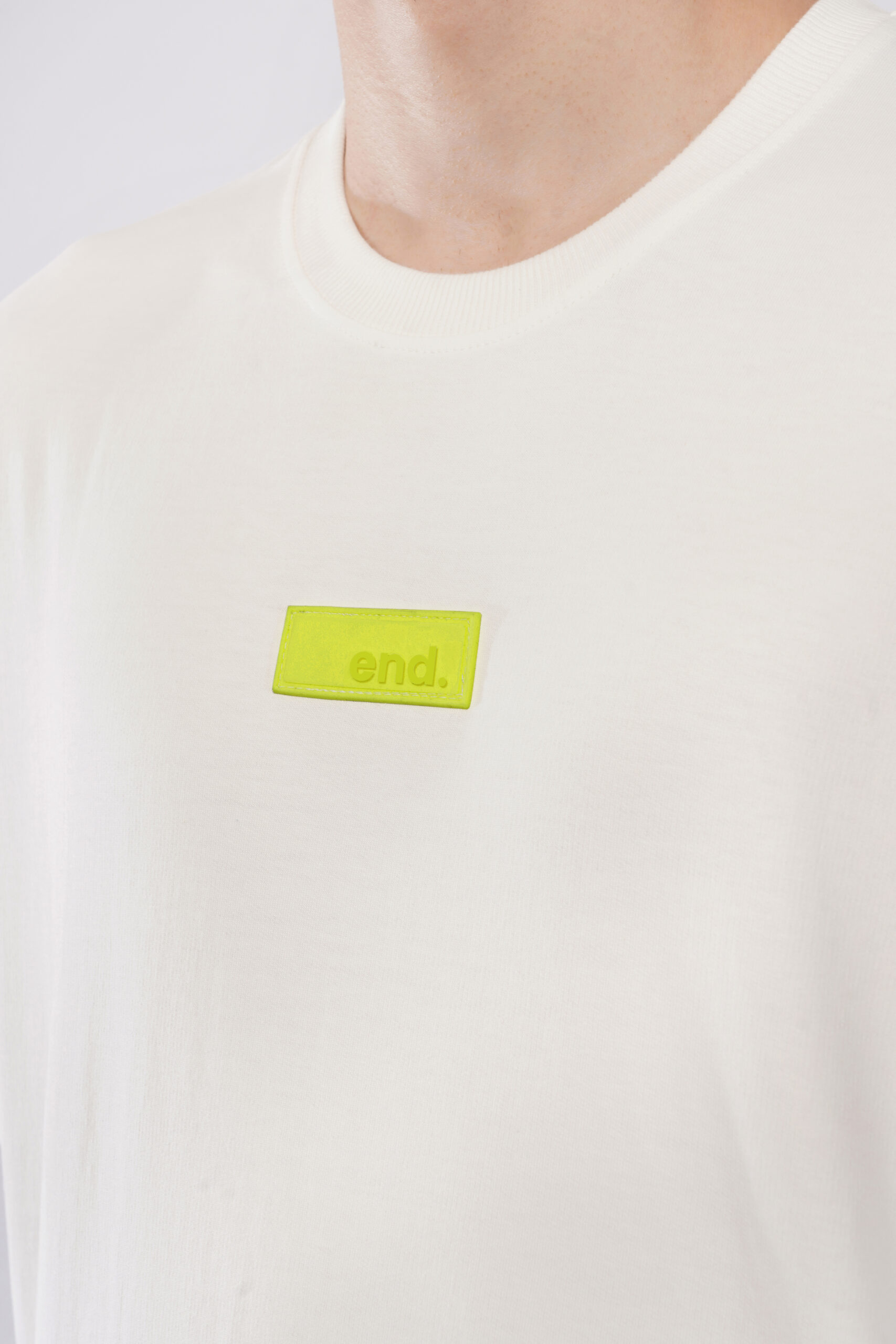 MEN BOXYFIT WHITE PAUSE T SHIRT - Image 4