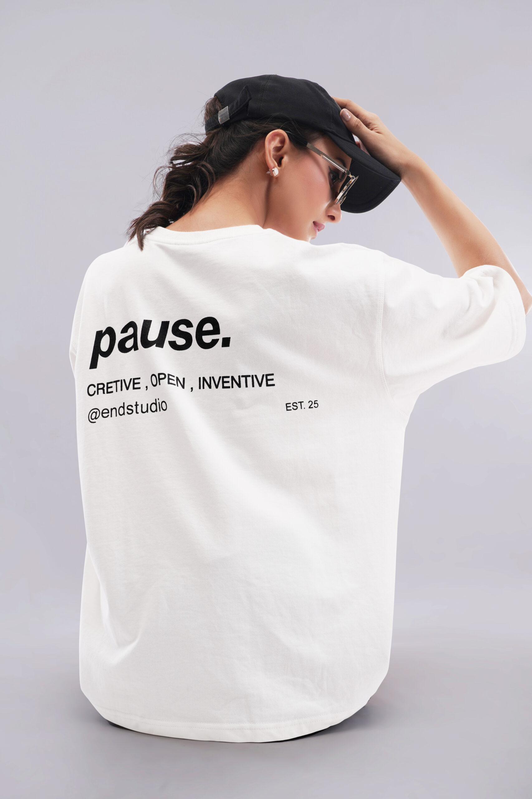 Women's Boxy Fit Oversized T-Shirt – White Pause. Print